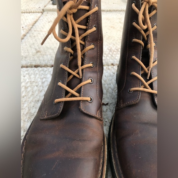 MENS CLARKS LEATHER LACE UP BOOTS - Picture 2 of 8